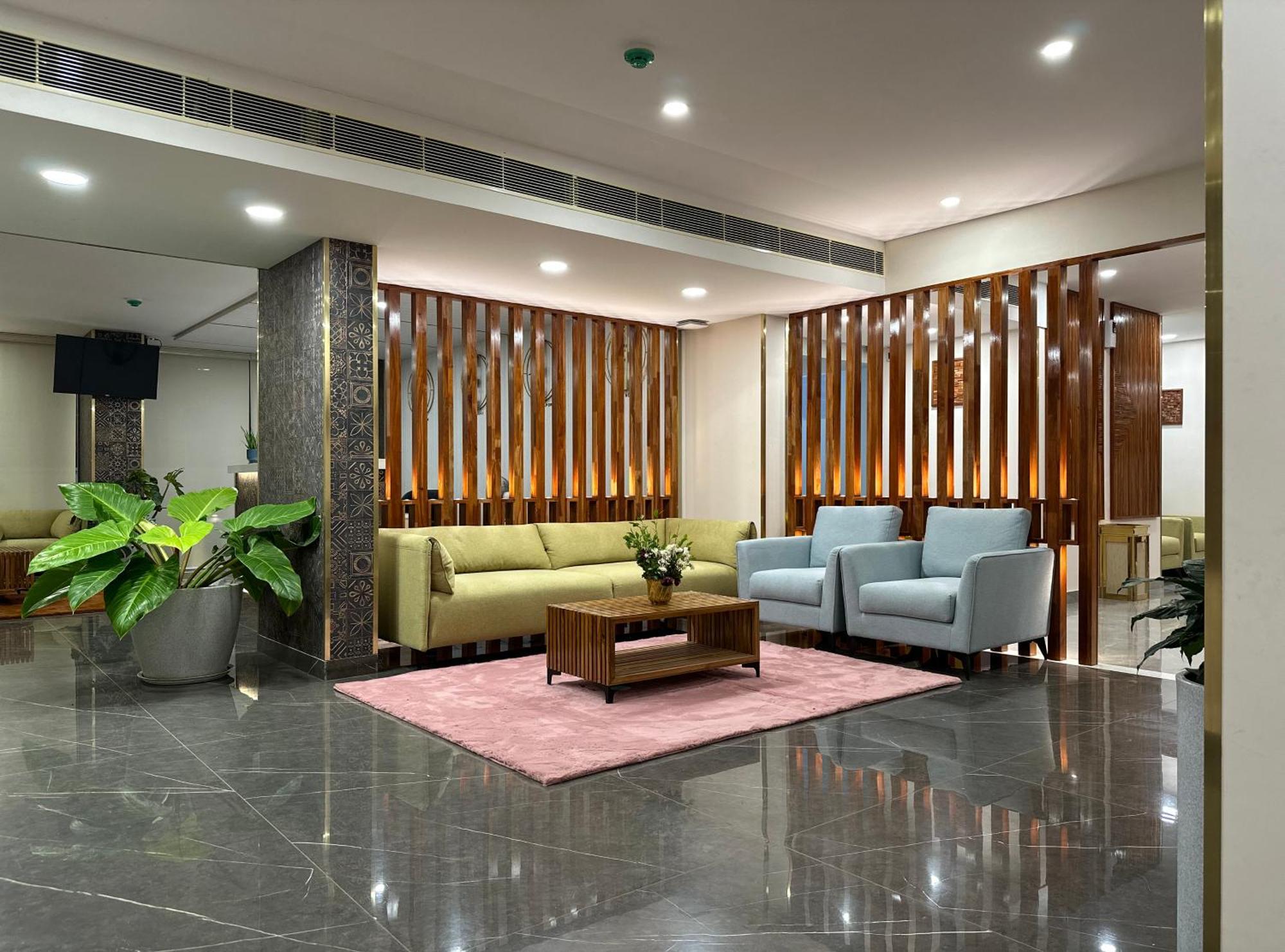 The Habitat Suites Guruvāyūr Dış mekan fotoğraf