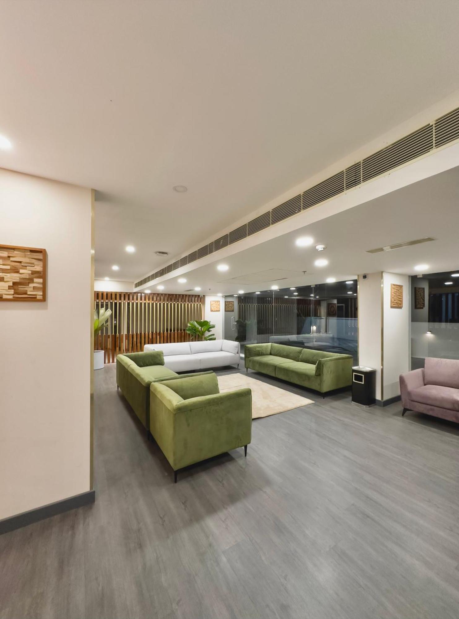 The Habitat Suites Guruvāyūr Dış mekan fotoğraf