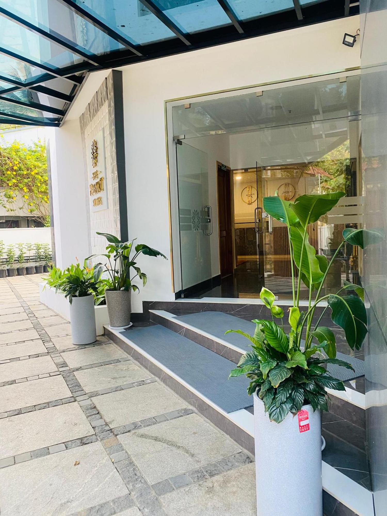 The Habitat Suites Guruvāyūr Dış mekan fotoğraf
