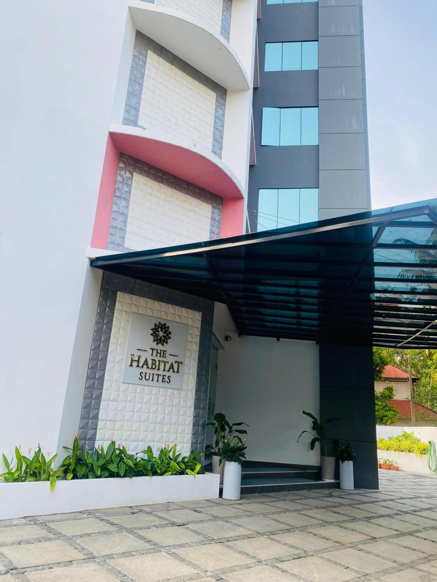 The Habitat Suites Guruvāyūr Dış mekan fotoğraf